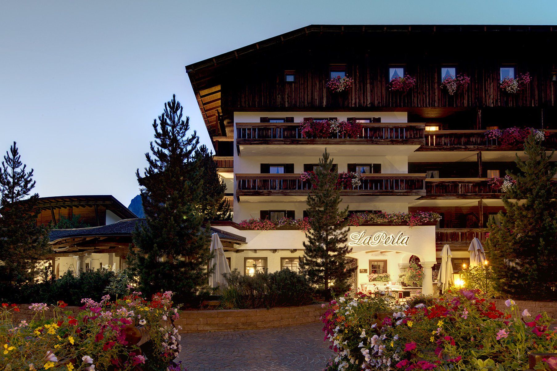 Hotel La Perla: The Leading Hotels Of The World Corvara In Badia Exterior photo